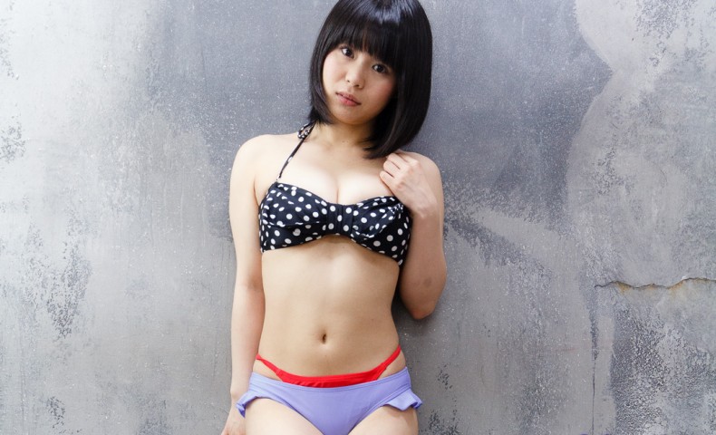撮影会モデルの三木綾乃さんの水着グラビア