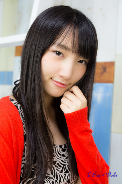 田中菜々さん私服ポートレート