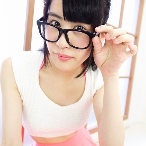 吉村めぐみさん私服ポートレート