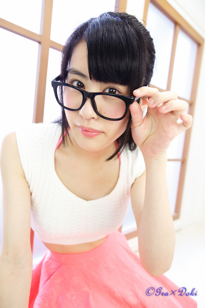 吉村めぐみさん私服ポートレート