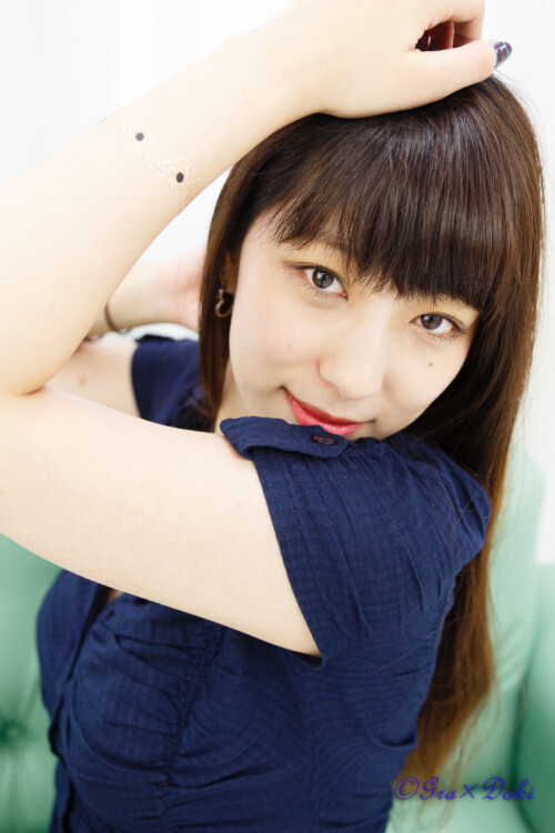 月舘璃香さん私服ポートレート