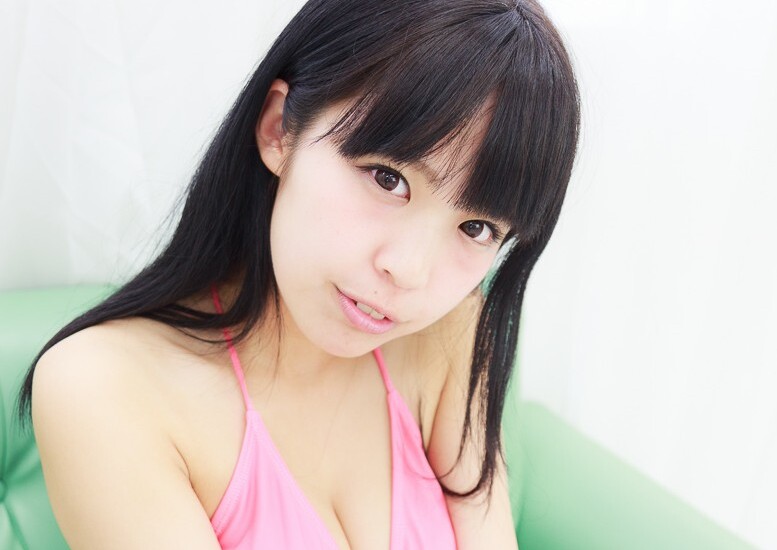 橘まるこさん水着グラビア