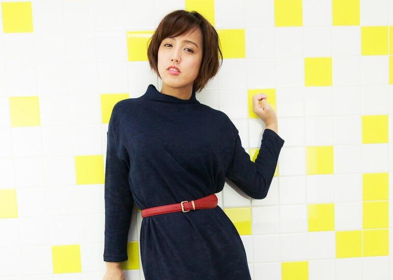 日里麻美さん私服ポートレート