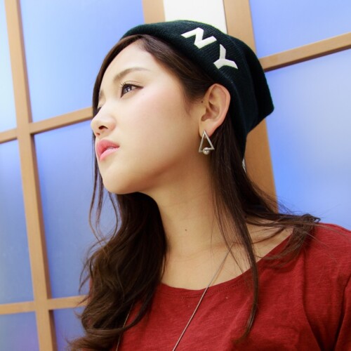 小島みゆ私服ポートレート