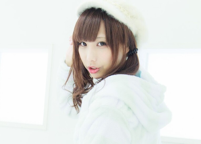 小澤らいむさん私服ポートレート