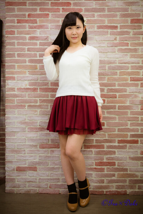 高原ゆりなさん私服ポートレート