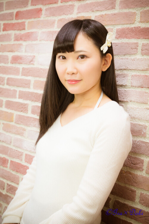 高原ゆりなさん私服ポートレート
