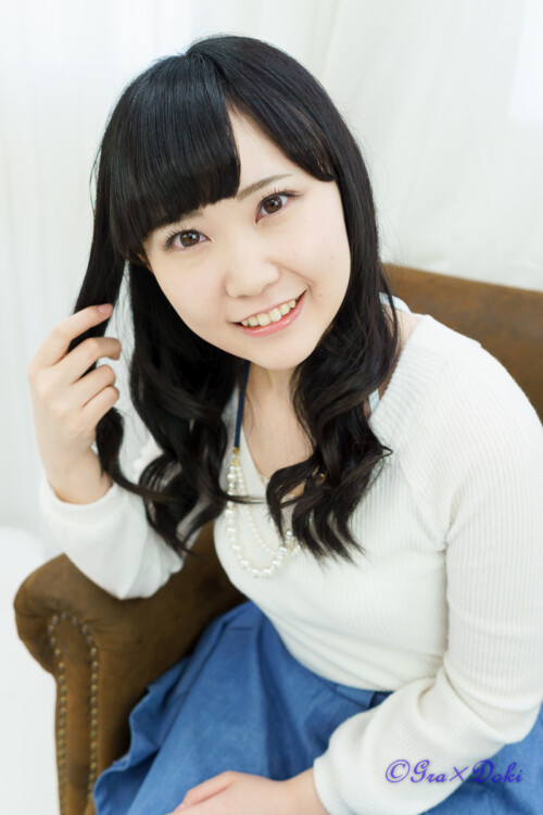高原ゆりなさん私服ポートレート