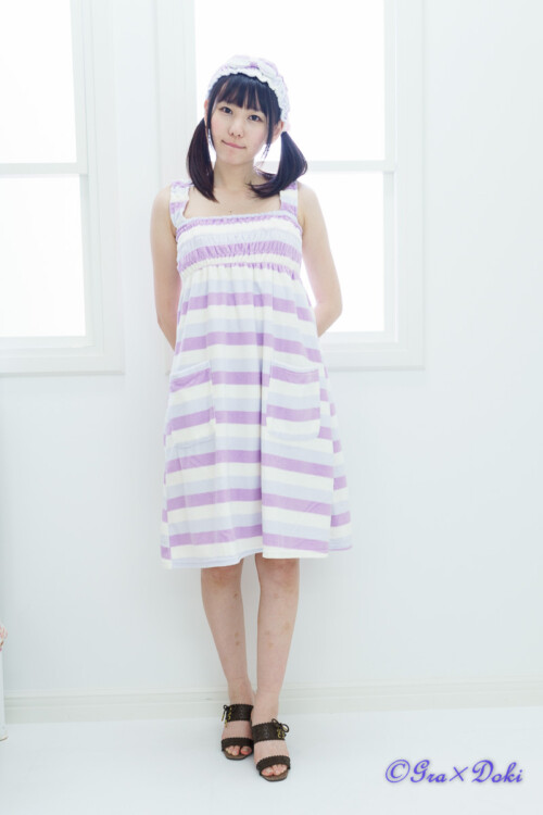 日向いちか 私服ポートレート