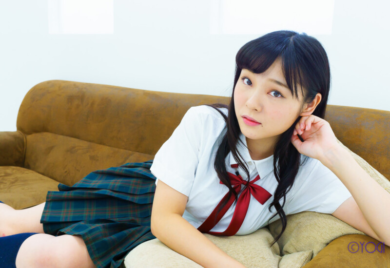 撮影会モデル仲村まひろさんの制服コスプレ