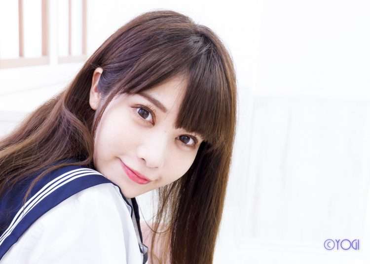 撮影会モデル白沢優奈さんの制服コスプレ