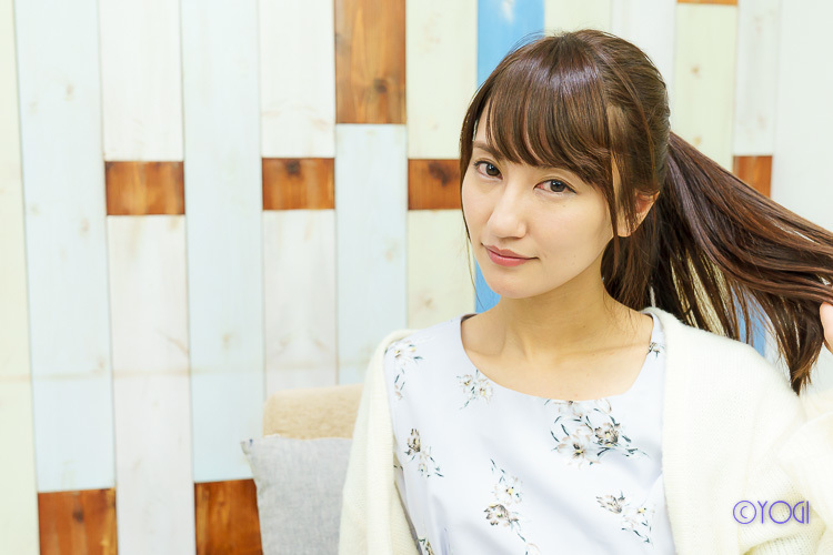 平原ゆか 私服ポートレート