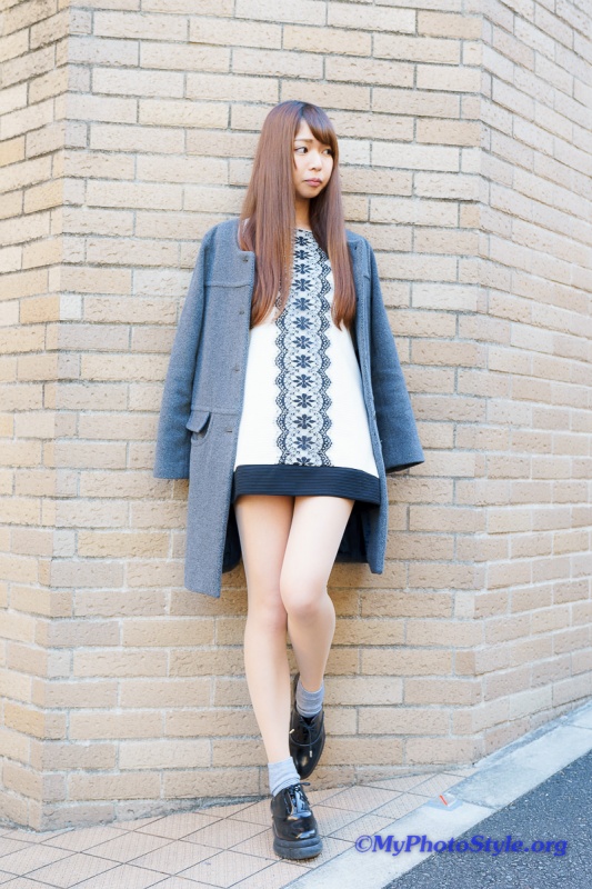 新井かれんさん私服ポートレート