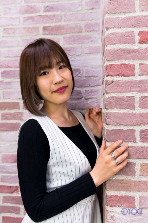 瀬戸雪葉さんの私服ポートレート