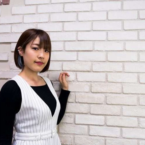 瀬戸雪葉さんの私服ポートレート
