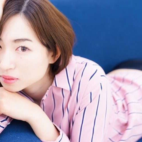 香衣さんの私服ポートレート