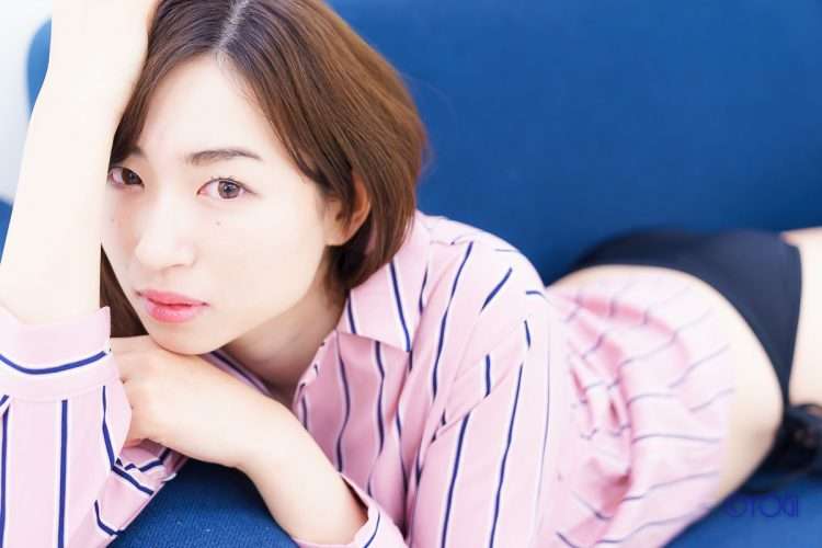 香衣さんの私服ポートレート