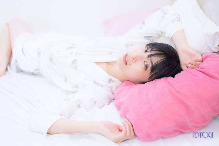 宮澤美琴 私服ポートレート