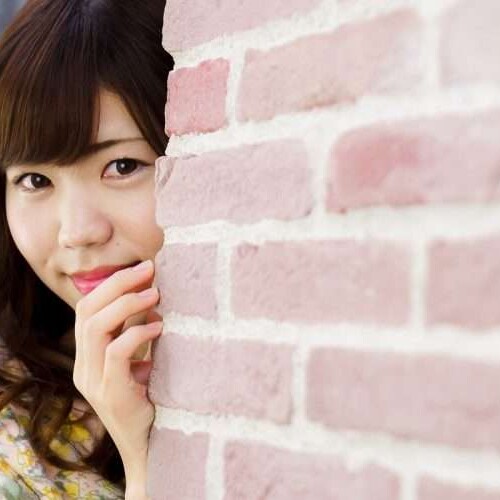 本郷亜実私服ポートレート