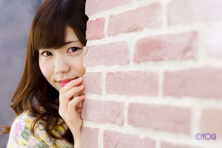 本郷亜実私服ポートレート