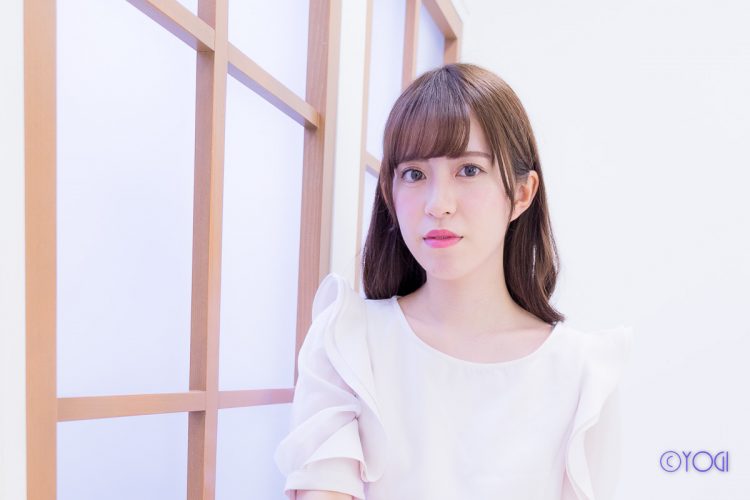 渡辺みな 私服ポートレート