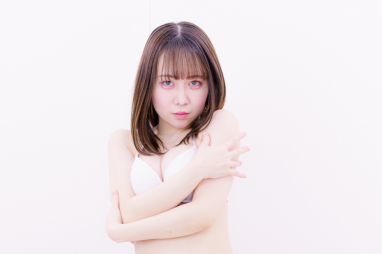 伊織 水着ポートレート