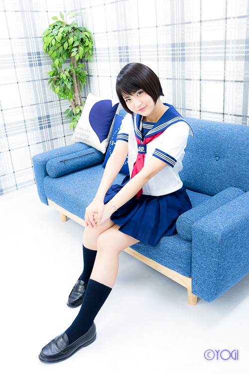百瀬律 制服コスプレ