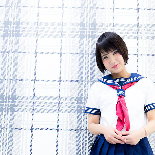 百瀬律 制服コスプレ