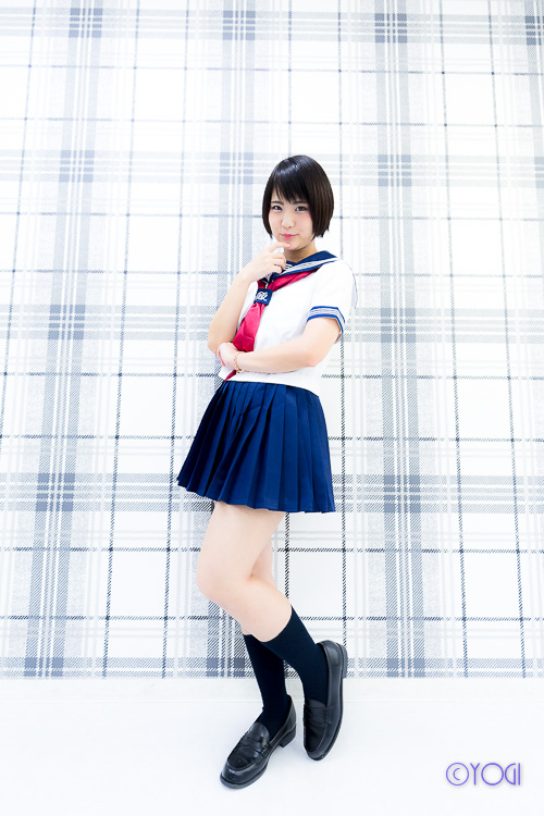 百瀬律 制服コスプレ