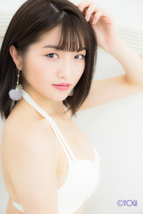 織田カンナ 水着ポートレート