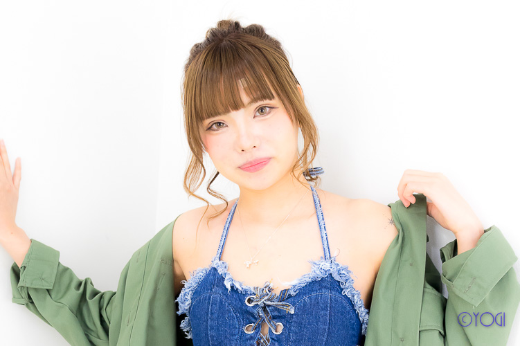 大野ひなた 水着ポートレート