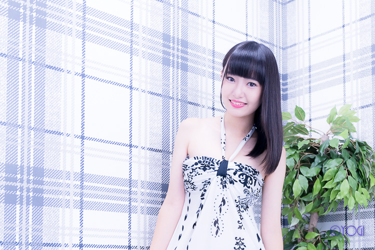 潮見凪紗 私服ポートレート