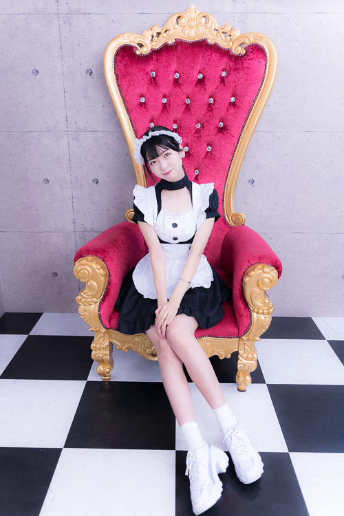 高橋理沙 私服ポートレート
