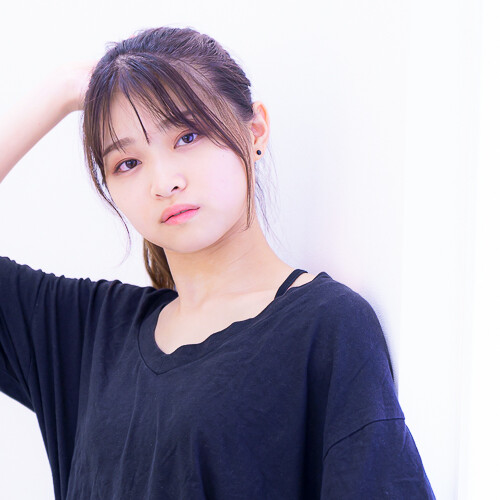 麗日しおん 私服ポートレート