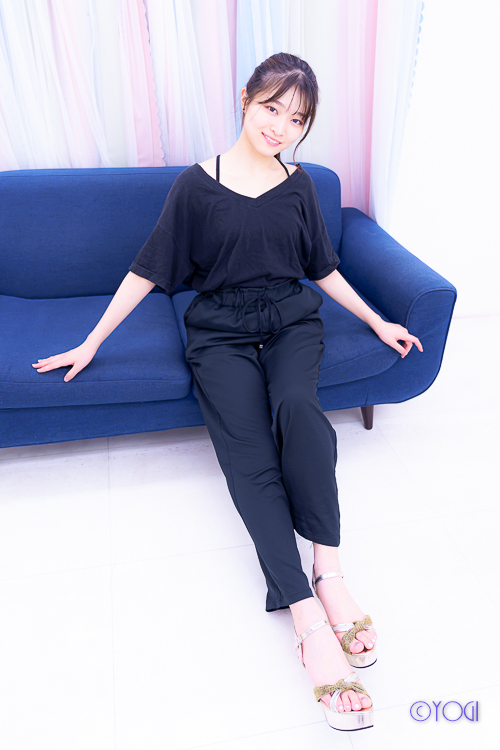 麗日しおん 私服ポートレート