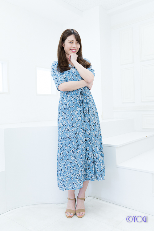 Ayu 私服ポートレート