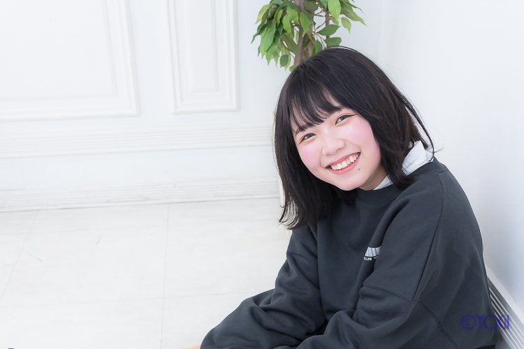 久遠璃羽 私服ポートレート