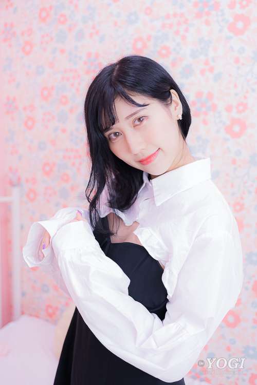 水戸あや 私服ポートレート