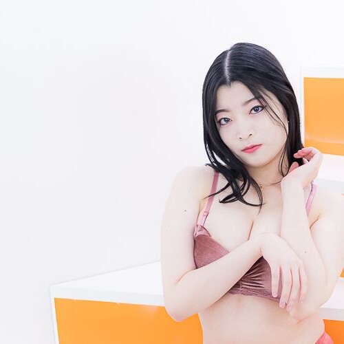 乃愛 水着ポートレート